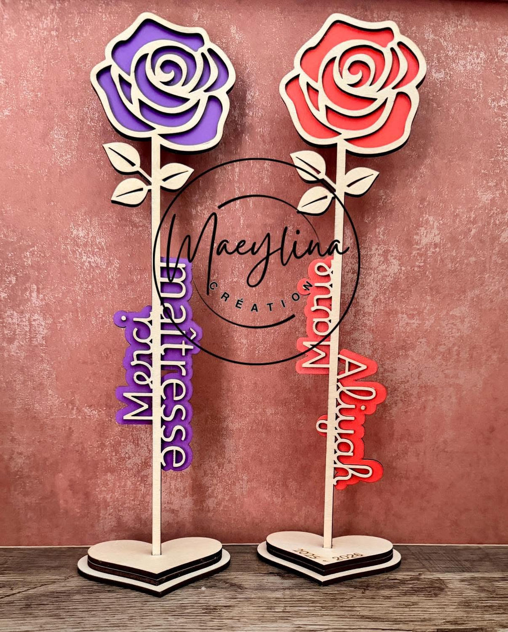 Rose personnalisée en bois – Prénom(s) en relief 🌹